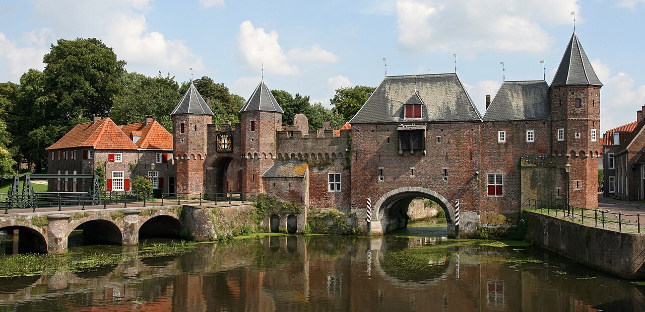Brama Koppelpoort