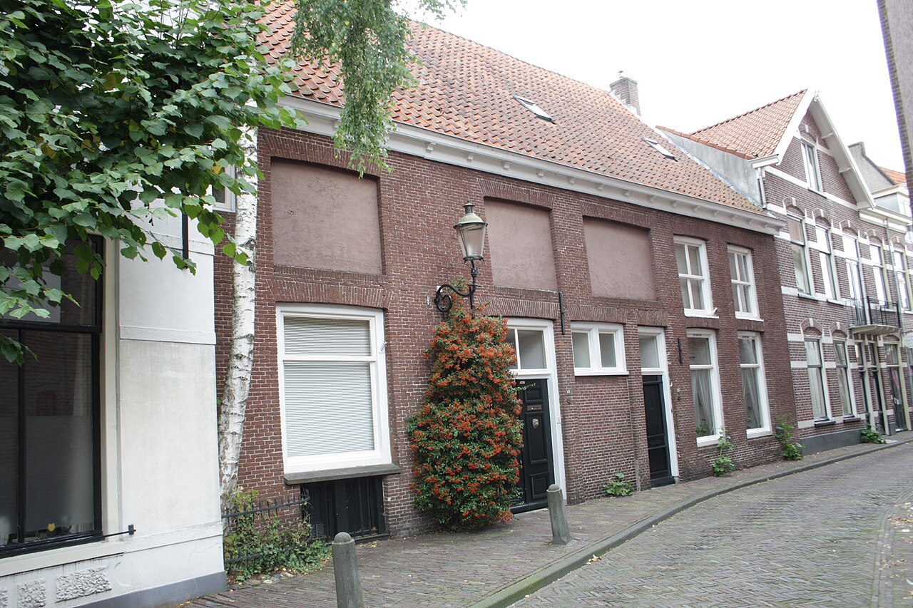 Domy w murach Muurhuizen