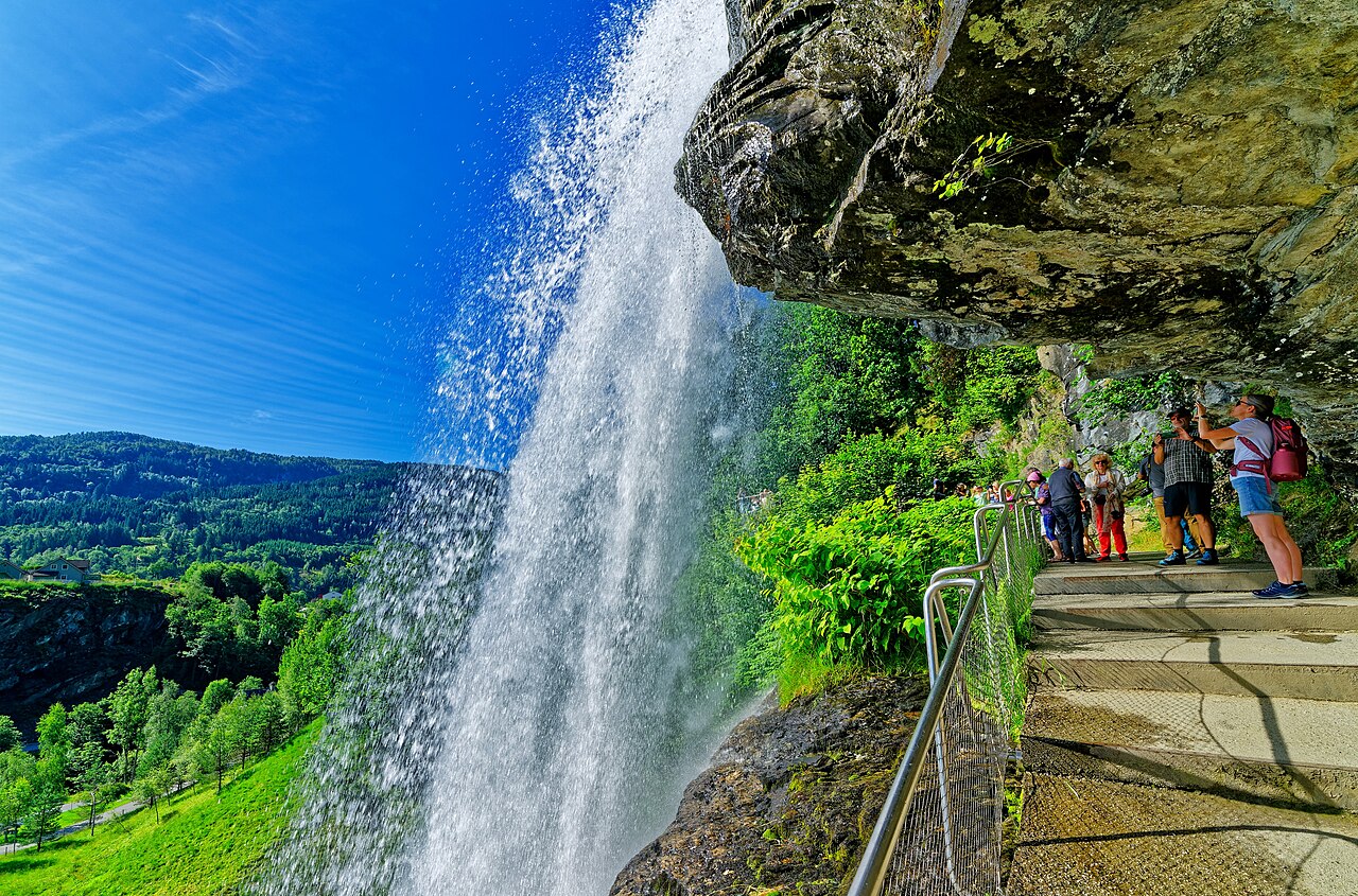 Wodospad Steinsdalsfossen