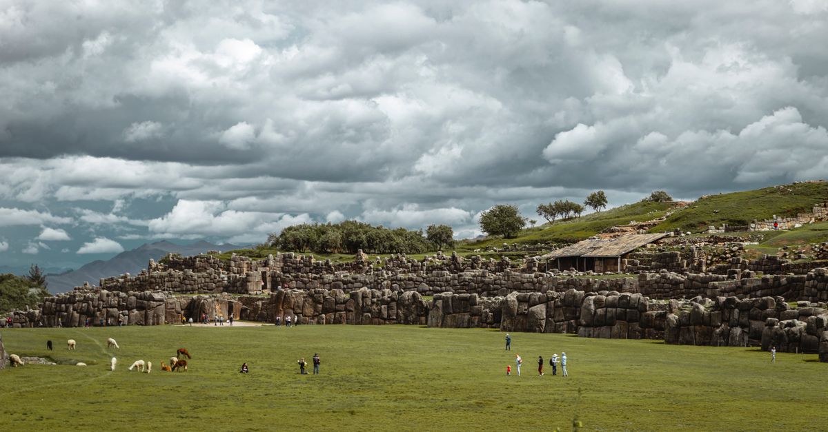 Sacsayhuamán
