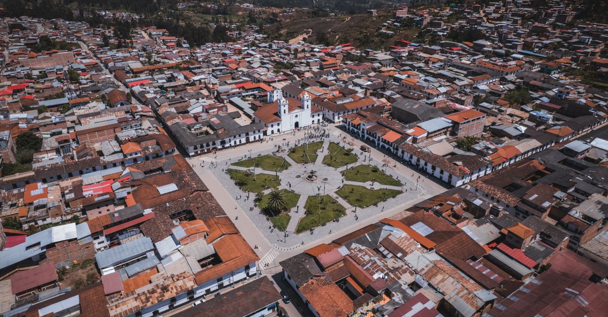 Chachapoyas i Plaza de Armas