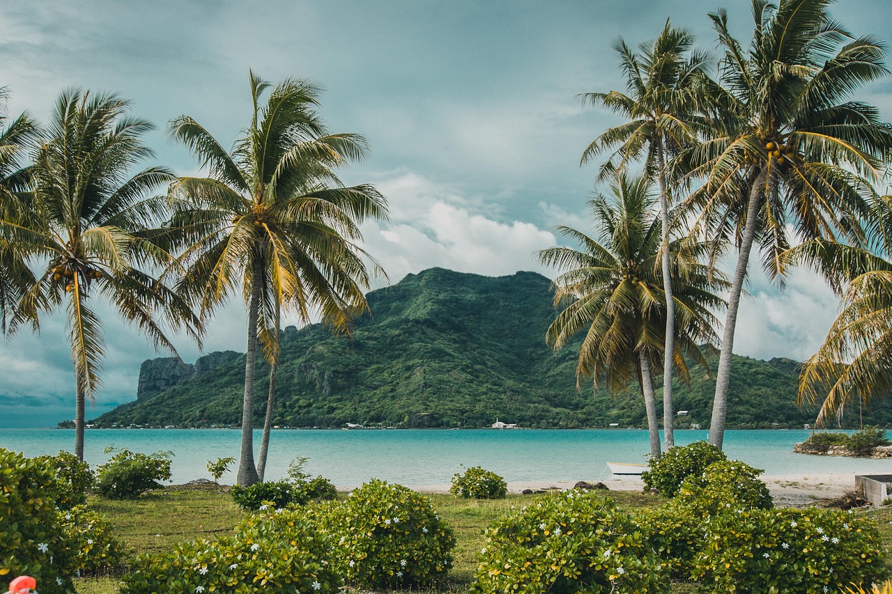 Laguna i motu Maupiti