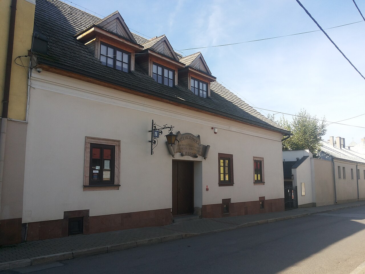 Niemczówka i stare Chęciny