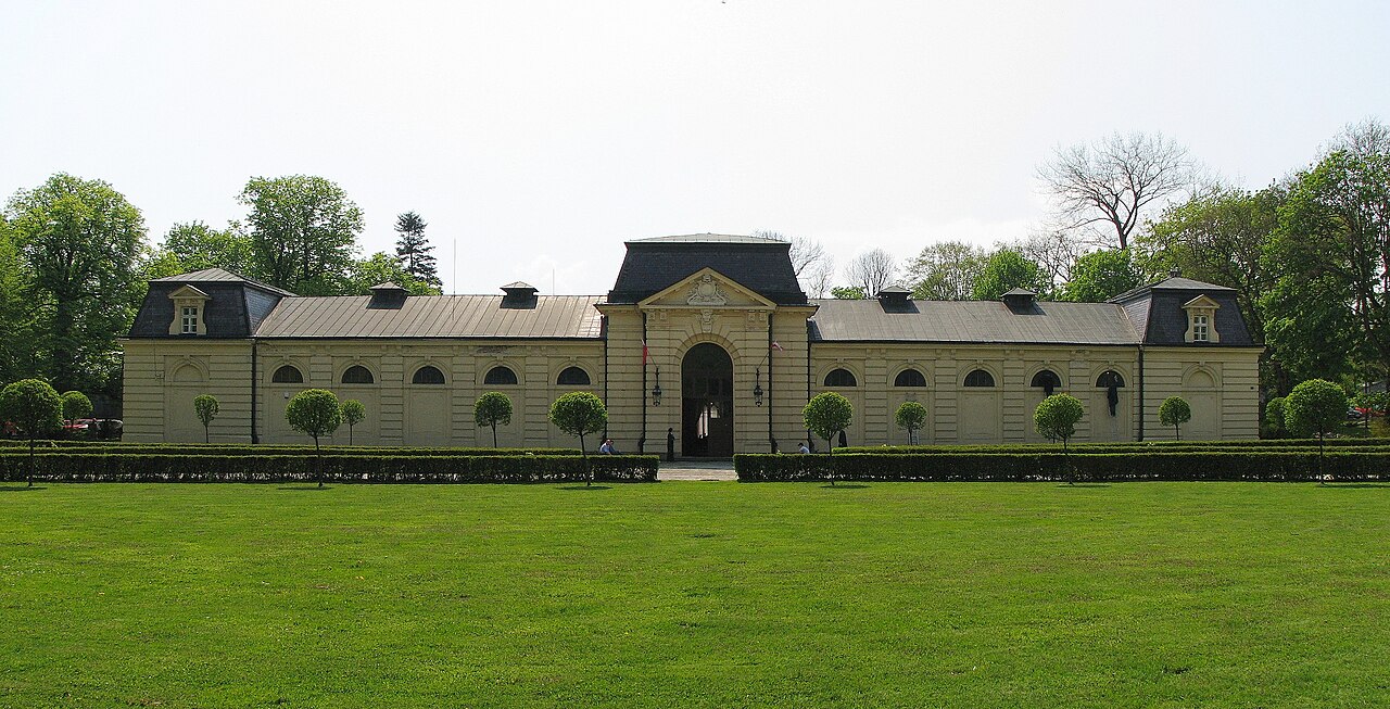 Stajnie i Wozownia
