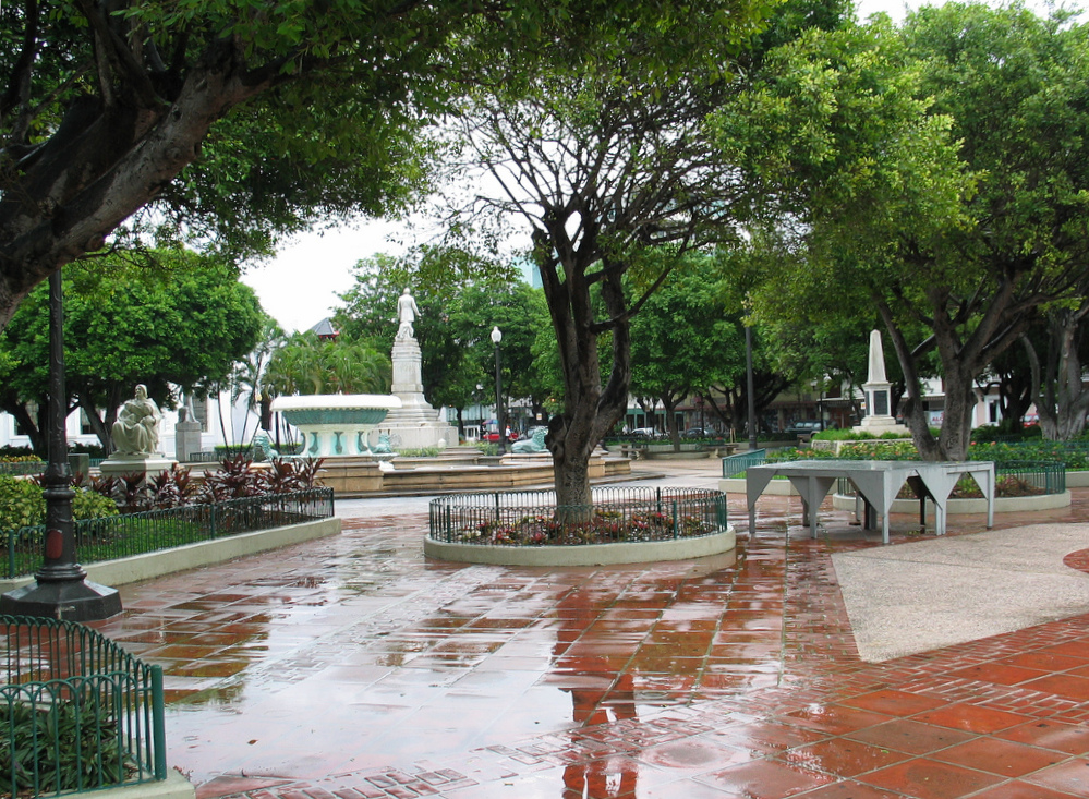 Plaza Las Delicias i katedra