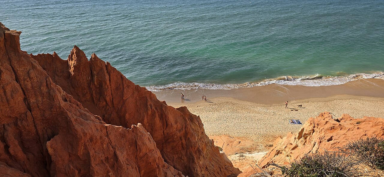 Klify Praia da Falésia