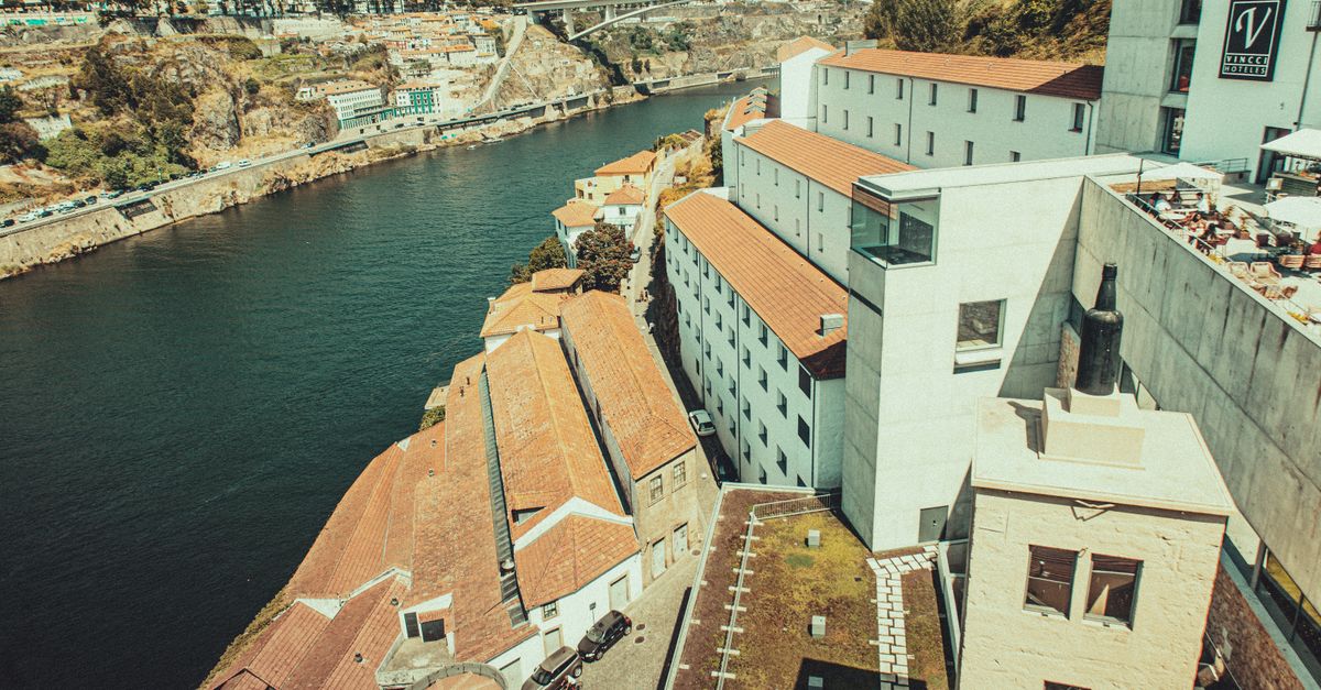Piwnice porto w Vila Nova de Gaia