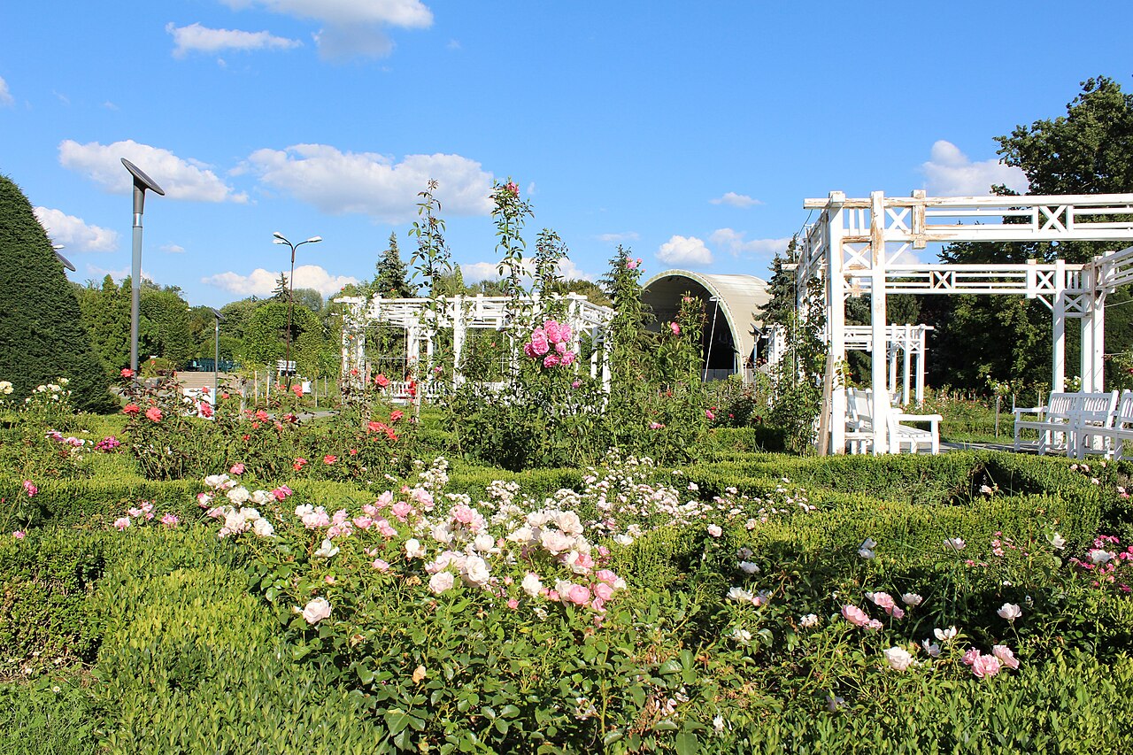 Park Róż i bulwary