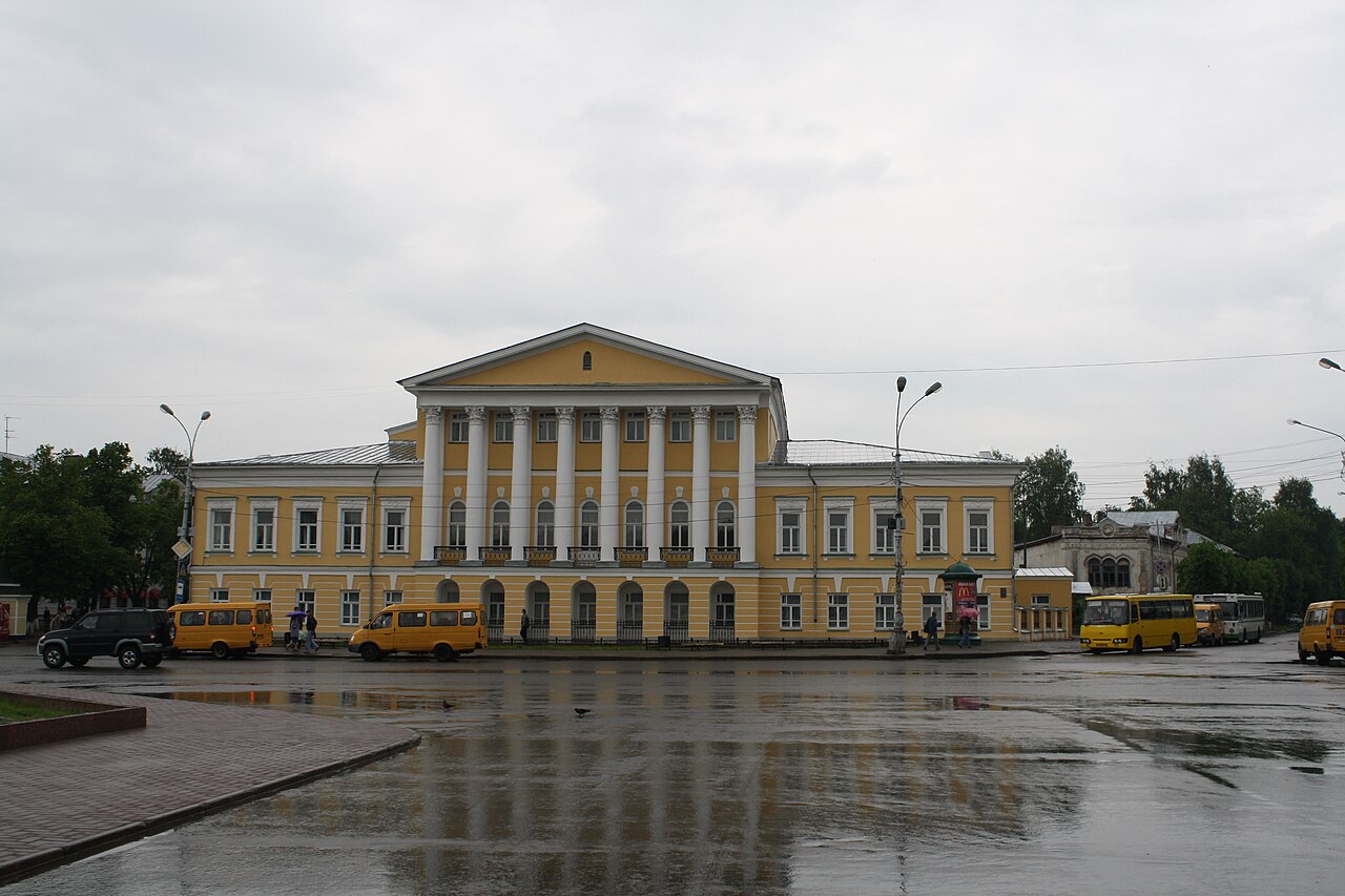 Plac Susanina i Rzędy Handlowe