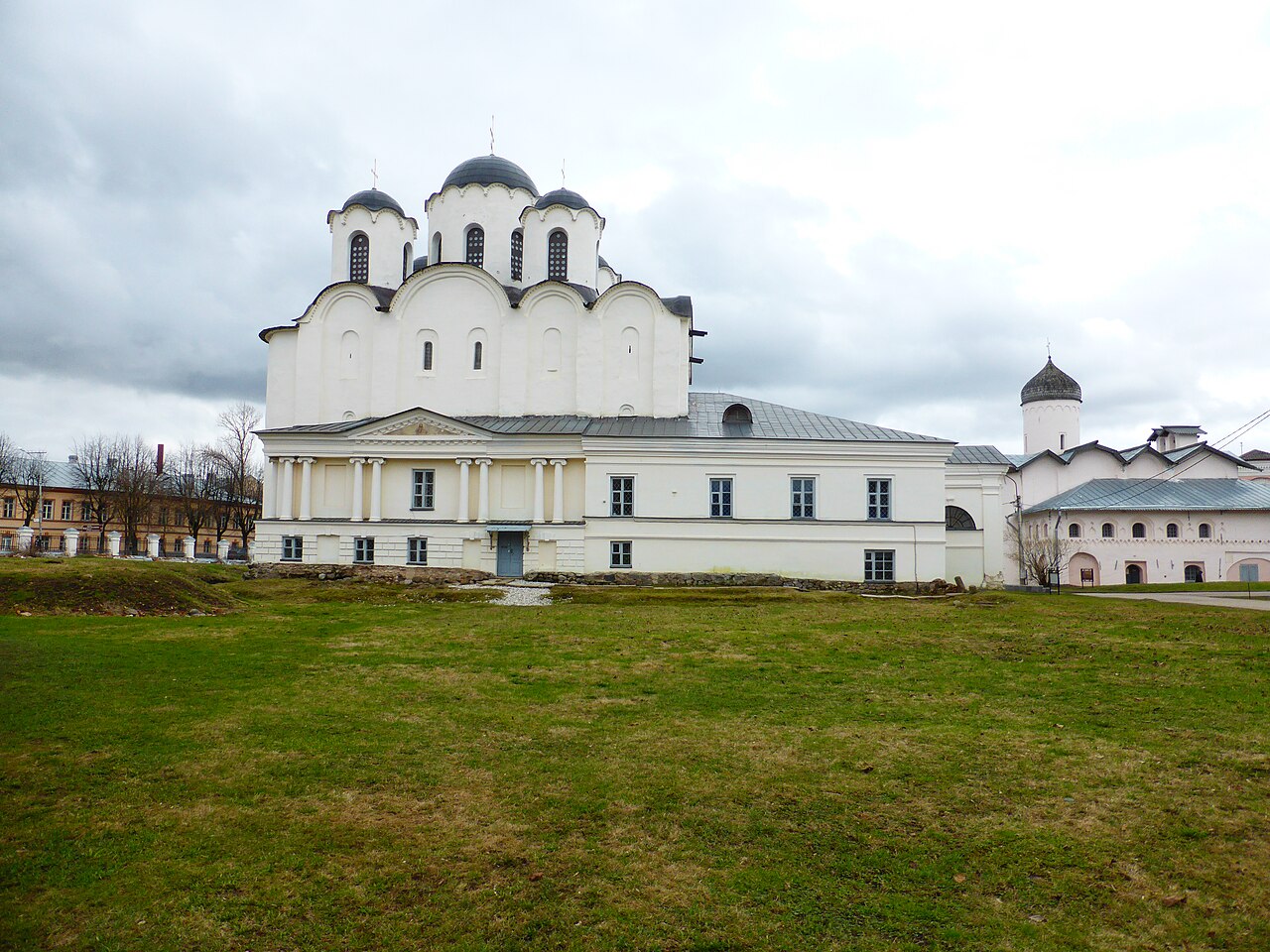 Dwór Jarosława