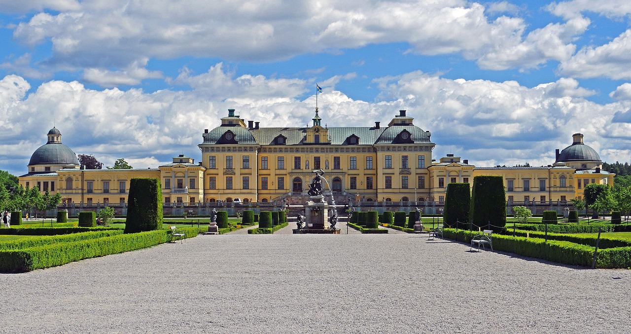 Pałac Drottningholm i ogrody
