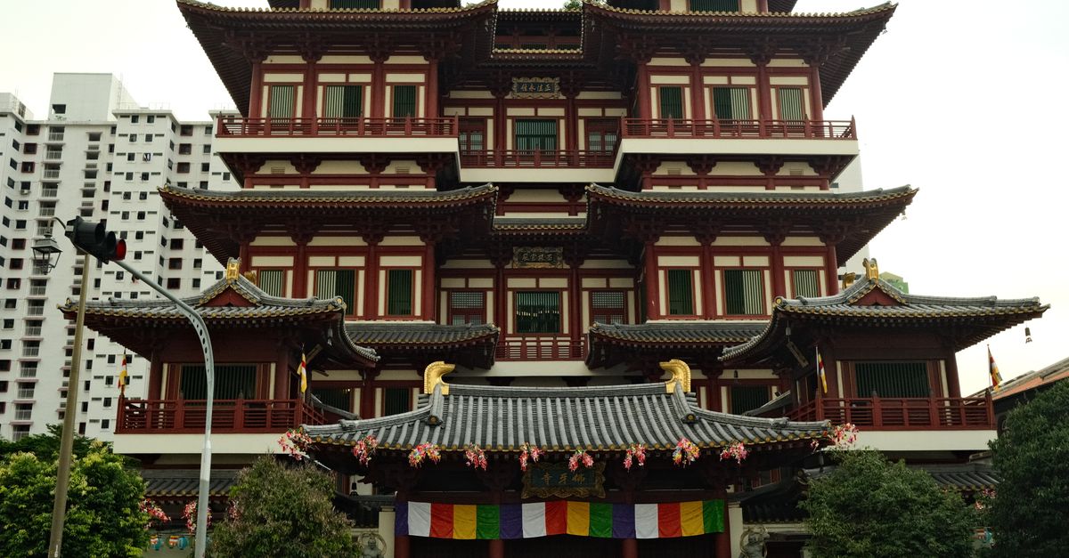 Buddha Tooth Relic Temple