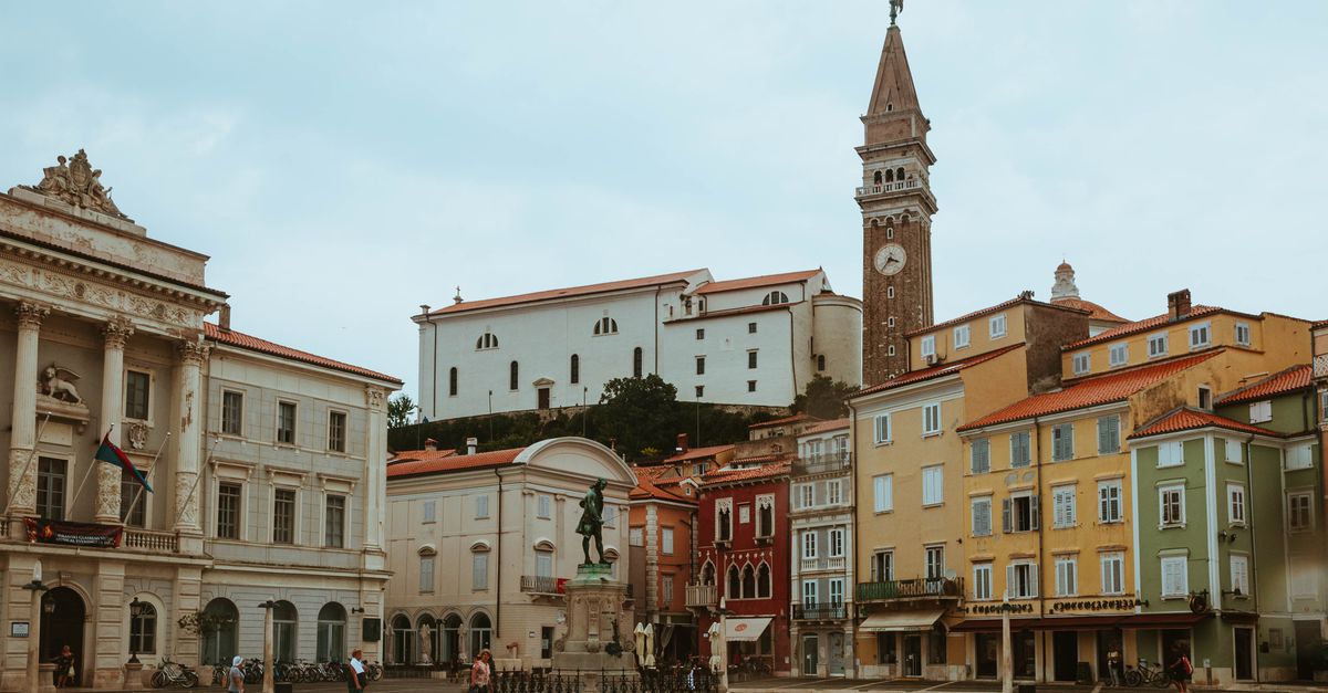 Plac Tartini i campanile