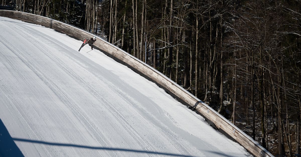 Skocznie i muzeum Planica