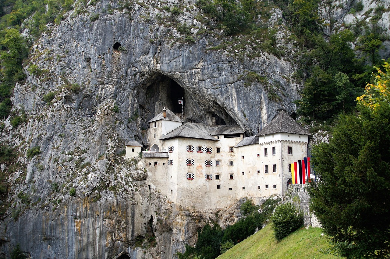 Zamek Predjama