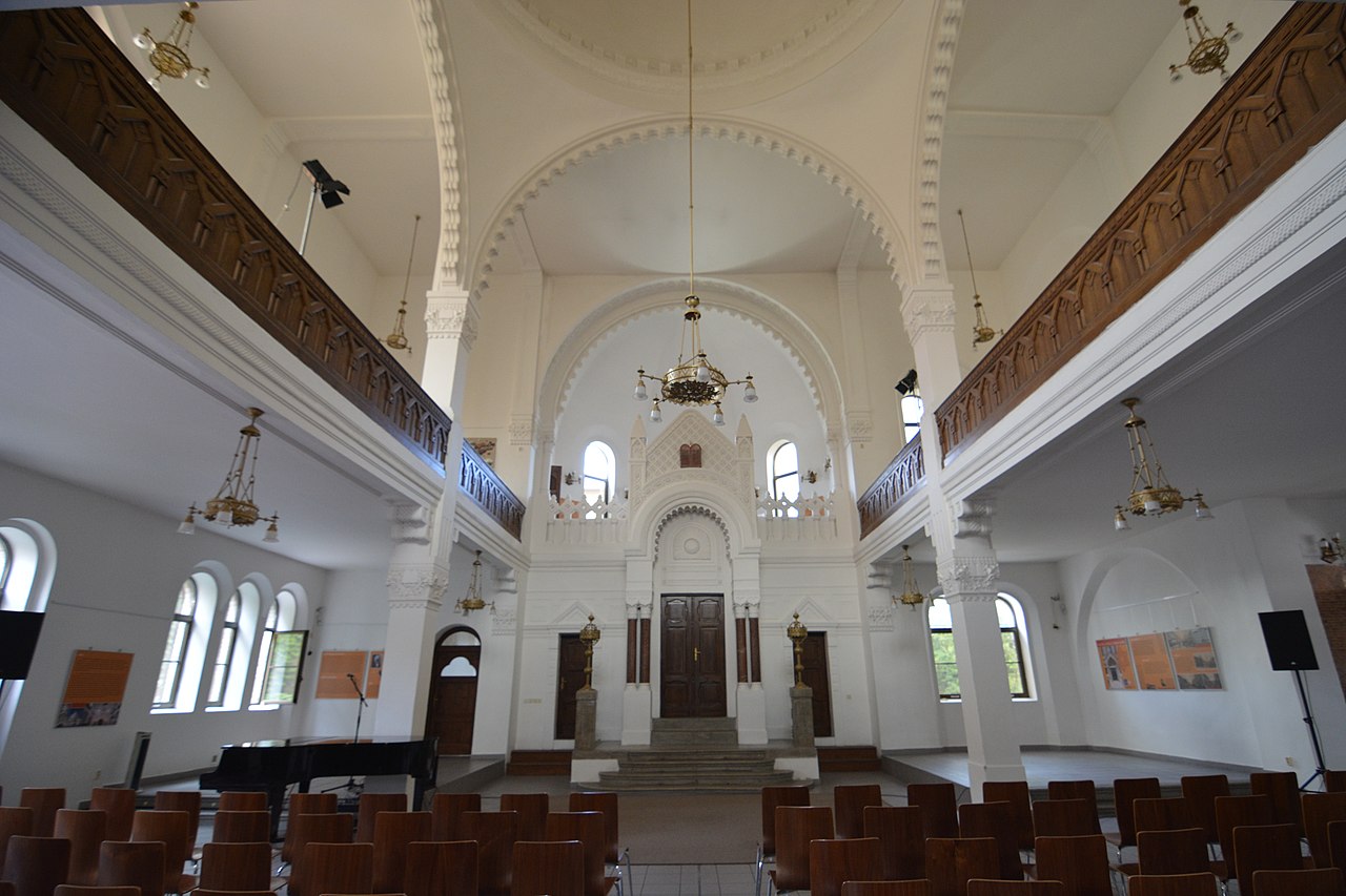 Dolne miasto i synagoga w Nitrze