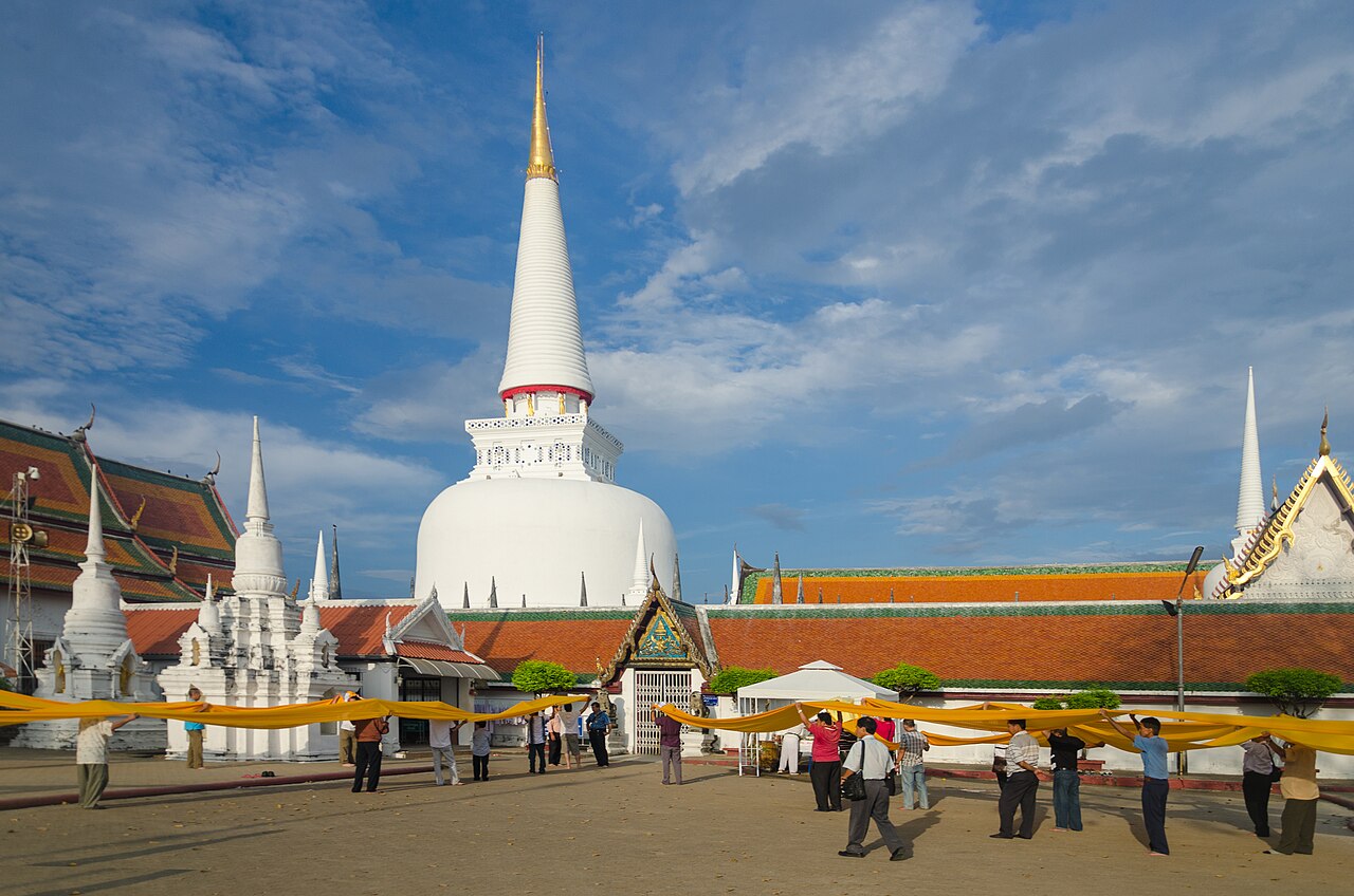 Wat Phra Mahathat Woramahawihan