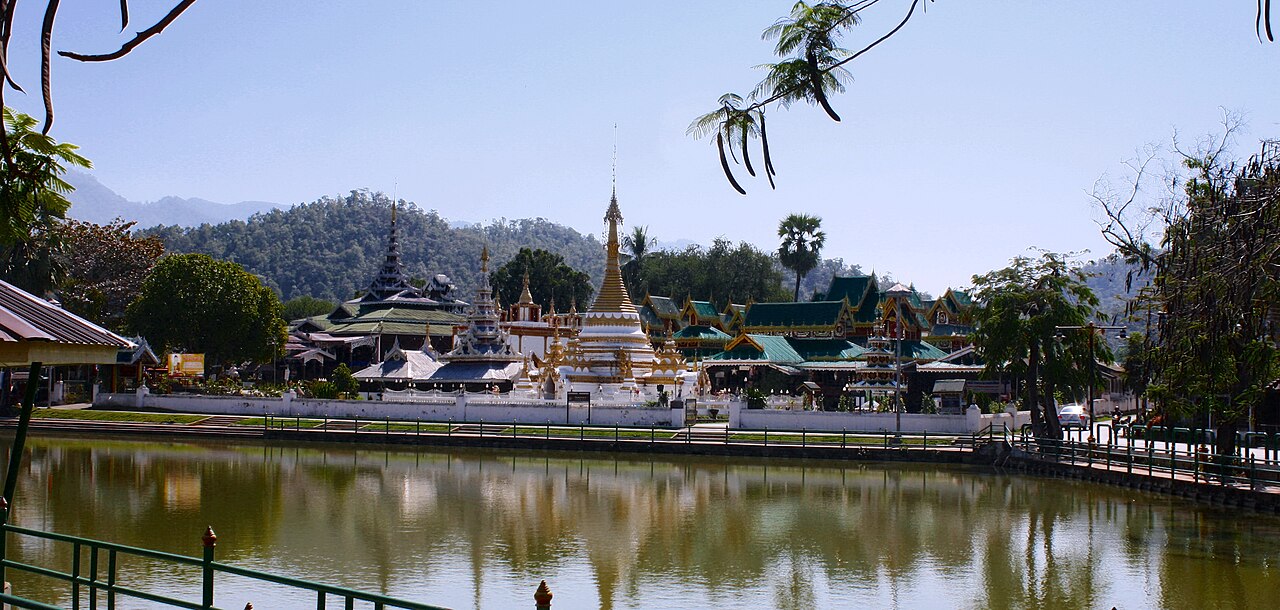 Wat Jong Kham i Wat Jong Klang