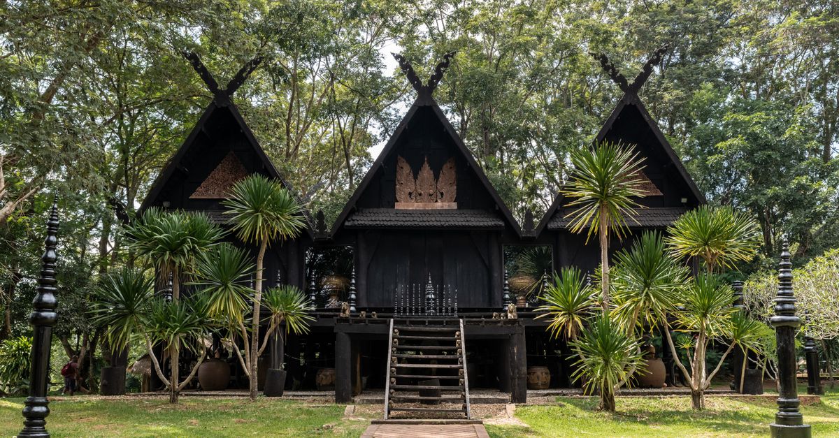 Baan Dam