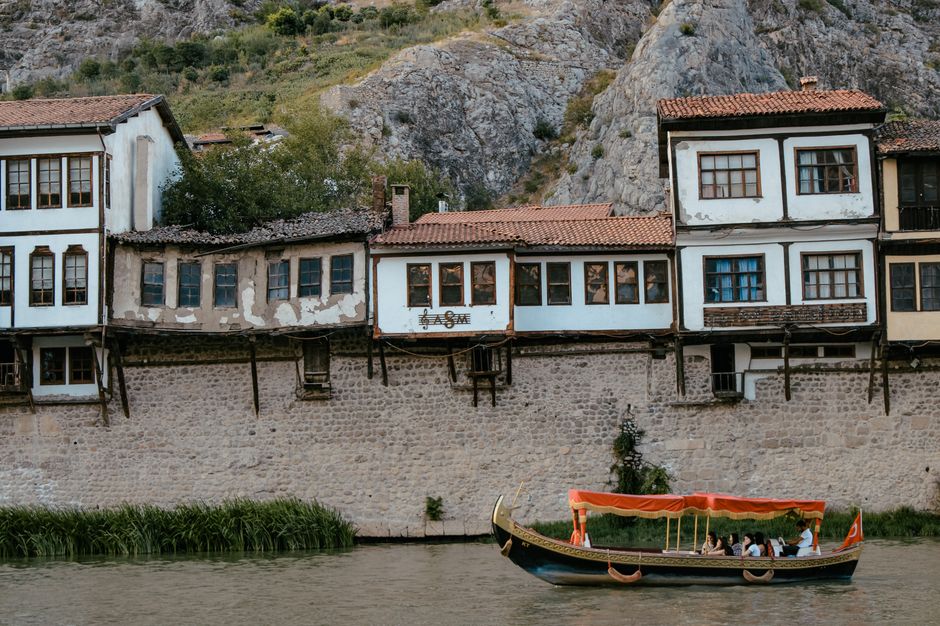 Domy Yalıboyu nad Yeşilırmakiem
