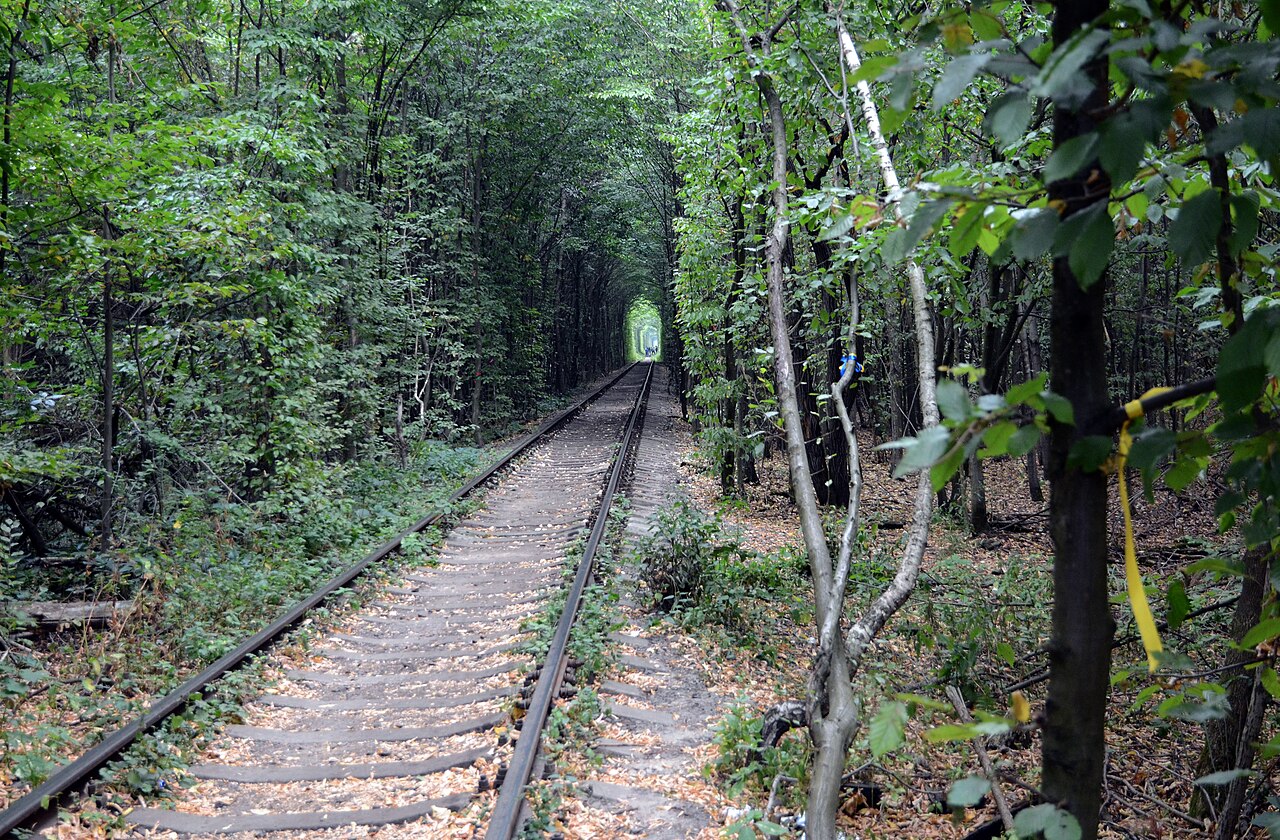 Tunel Miłości w Kłewaniu