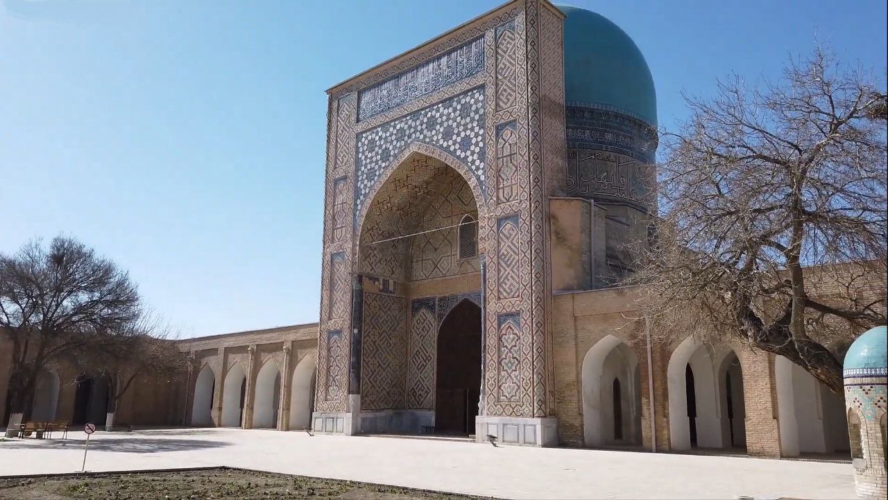 Meczet Kok Gumbaz