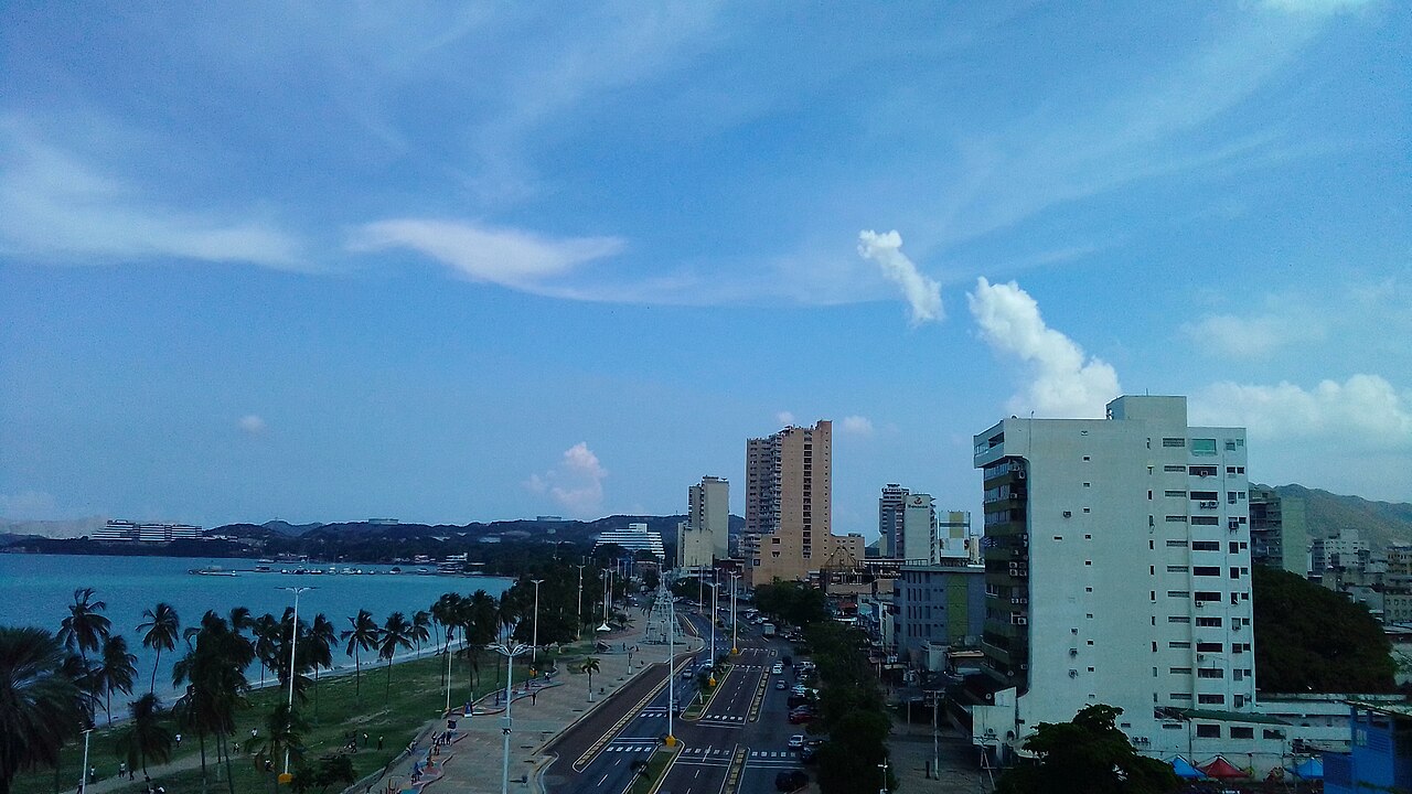 Paseo Colón i nabrzeże