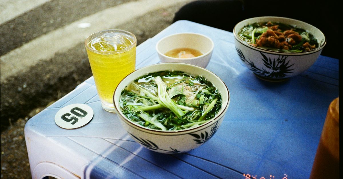 Phở na ulicy